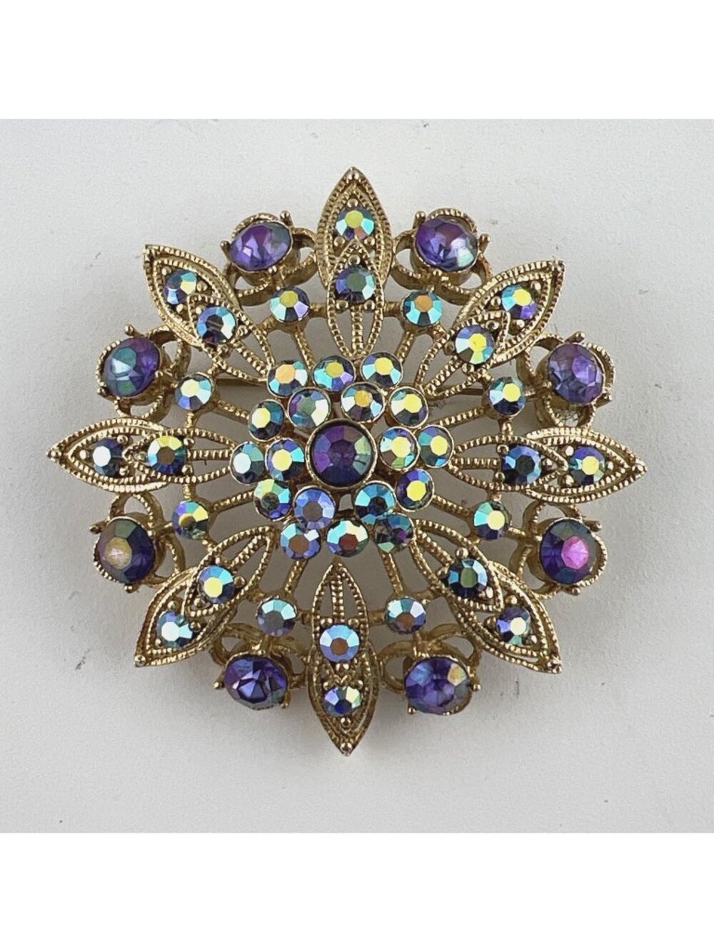 Vintage Signed Aurora Borealis Purple Brooch Liz Claiborne LC Gold Tone Pin